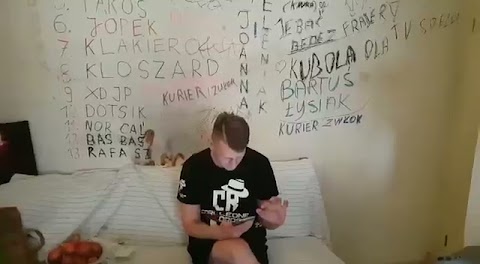 Telefon do Geremka S01E911