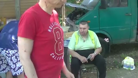 Pokazuje wam to S01E575