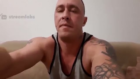 szympans nadaje Donejty   https:⧸⧸tipply.pl⧸u⧸patotv S01E733