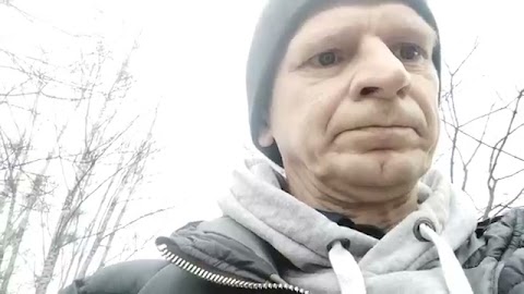 Wrzucilem   simiecie wszedłem na spacer S01E1437