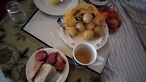 Posiłek po podrurzy S01E705