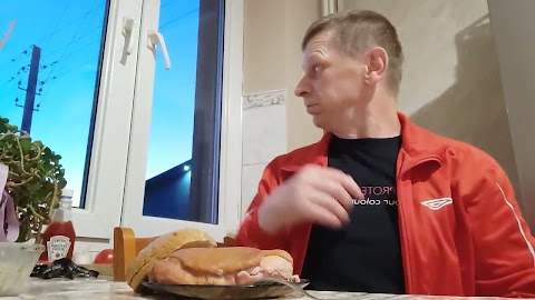 Kolacja a nie konserwa rbna S01E1680