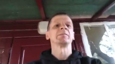 Skłamał mi zamka nie wmienil skłamał trzyma  jak  w wiezieniu S01E1378