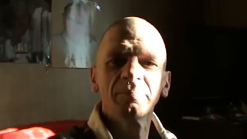 Pokarze jak samemu ośgłem sie S01E1474