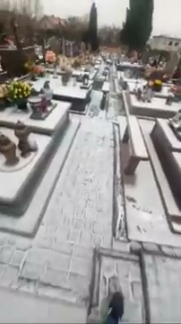 Krzysiu Ty Katolik Czy ..   Jestes？ S01E700