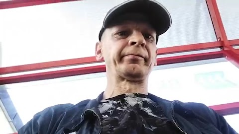 Witajcje jestem na swojej dzielnicy kupjlem to co miałem kupici S01E1244