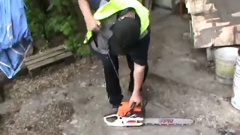 Prubuje Krzsztow uruchomićź piłe S01E1511