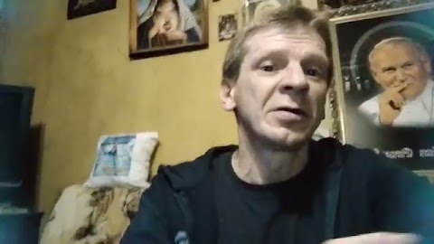 Wieczorem zupkę mleczna zrobiłem z miodem S01E1012