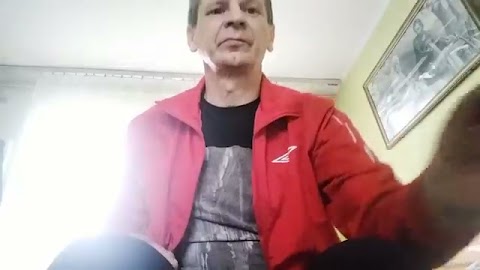 Papierosa zapale [palenie POwoduje imPOtencję, POlecam vege, zdrowie, szczęście, bez uzależnień. )] S01E1586