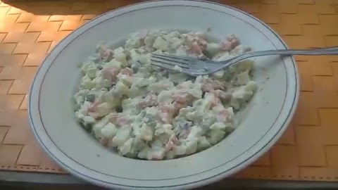 Musjałem napodworku nagrwaci S01E556