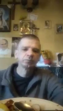 Pokazuje muj objat Ekipę  o panelj pozdrawjam S01E743