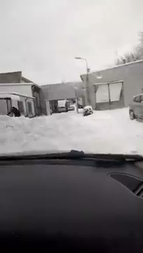 pokarze wam co się dzieje w Białymstoku S01E01