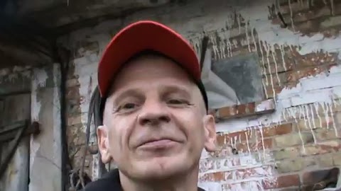 Pokazuje wam S01E1042